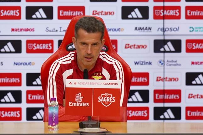 Marco Silva elogia Trubin e... Samuel Soares