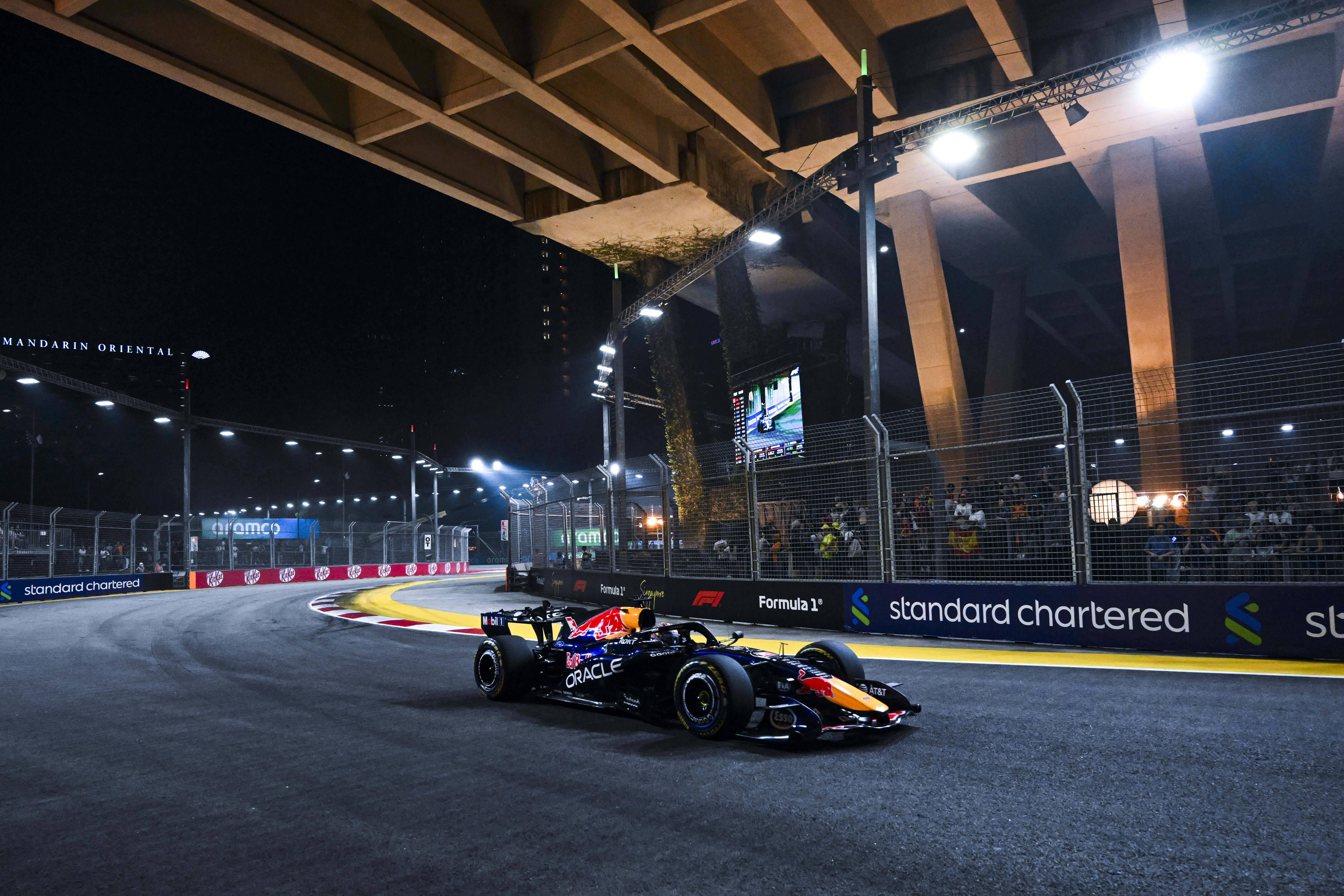Max Verstappen (Red Bull) está imparável no GP de Singapura
