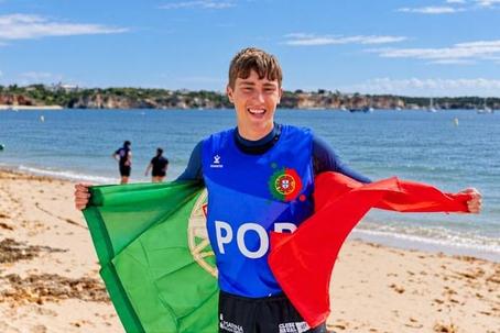 José Campos campeão mundial da classe ILCA 6
