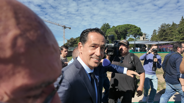 Proença escapa às perguntas dos jornalistas após comunicado de Ronaldo
