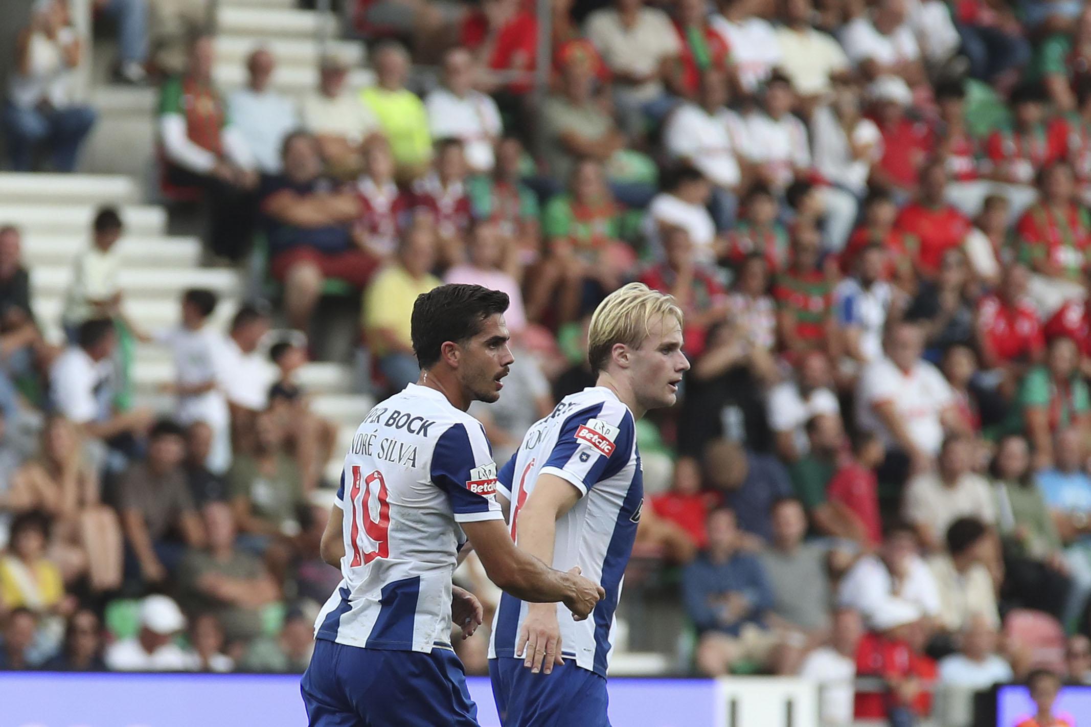 André Silva e Froholdt - Foto: HOMEM DE GOUVEIA/LUSA