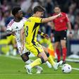 Real Madrid-Villarreal: merengues tentam resistir nos instantes finais