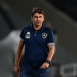 Em crise, Botafogo está no mercado por um novo treinador