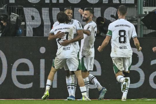 Moenchengladbach destroça Wolfsburgo na abertura da 11.ª jornada