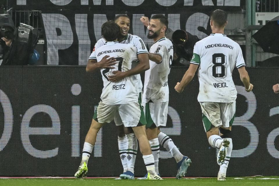 Moenchengladbach destroça Wolfsburgo na abertura da 11.ª jornada