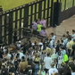 VÍDEOS: confusão e confrontos no São Januário após nova derrota do Botafogo
