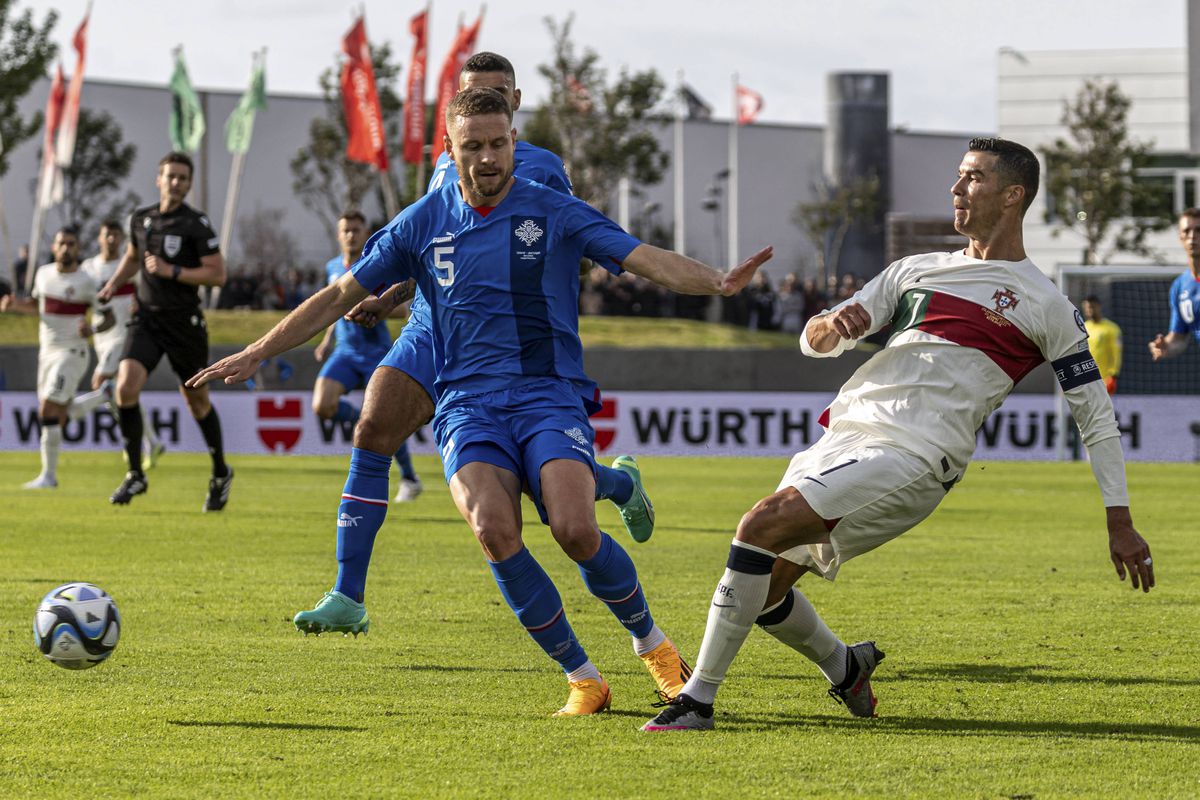 Portugal vence Islândia em Alvalade e termina qualificação com 10