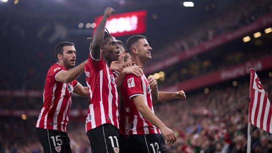 Athletic Bilbao vence Celta de Vigo em jogo de loucos