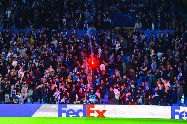 Dormindo com o inimigo...