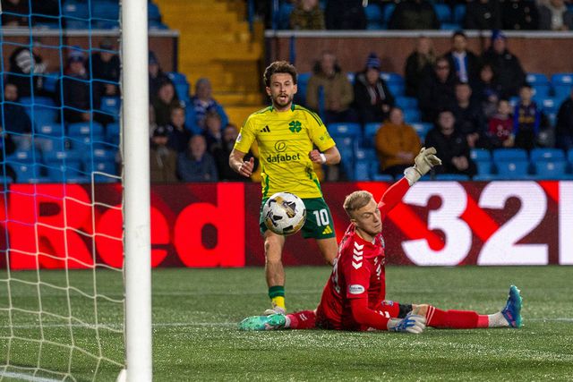 Celtic regressa à liderança partilhada com Paulo Bernardo