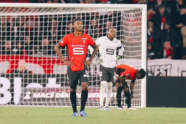 Jota titular em mais uma derrota do Rennes após saída do treinador
