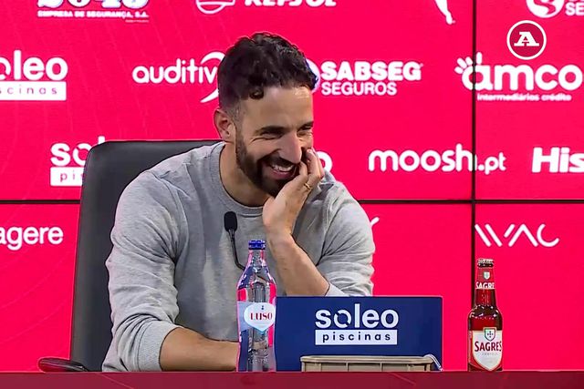 Amorim: «Está a tocar o hino do FC Porto? Foi golo? Está quanto?»