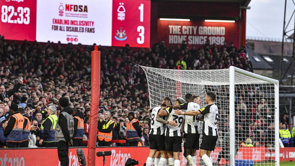 NES perde com o Newcastle e Tottenham surpreendido pelo Ipswich