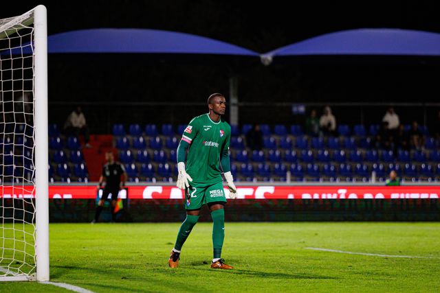 Andrew, guarda-redes do Gil Vicente