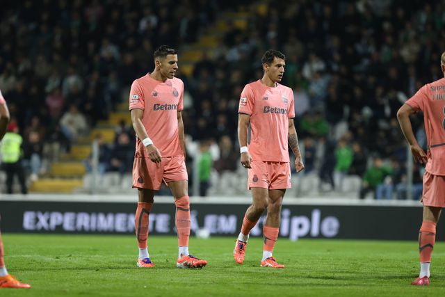 Bednarek e Kiwior têm formado uma dupla sólida no eixo defensivo do FC Porto