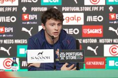 «Marcar pela Seleção? Desde que consigamos vencer... »