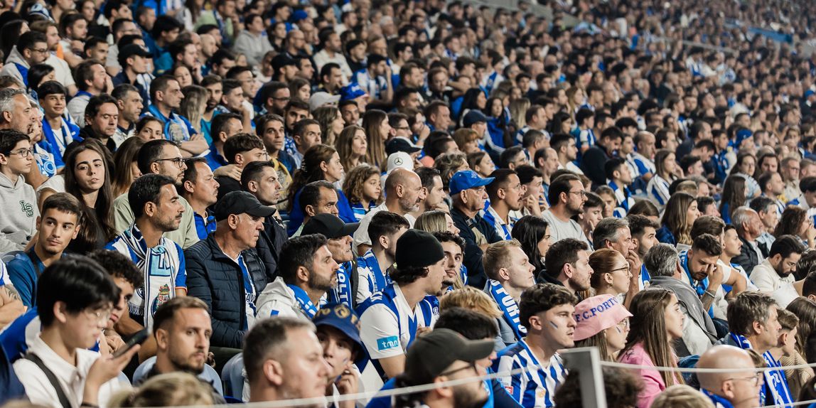 Bilhetes à venda para o Sintrense - FOTO: FC Porto