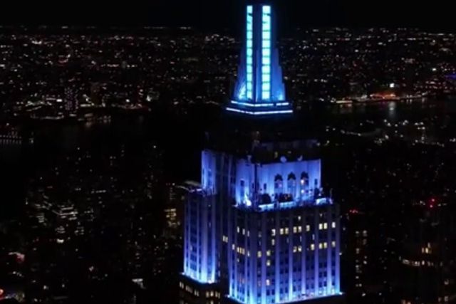 O Empire State Building ficou azul (e a culpa é do Man. City)