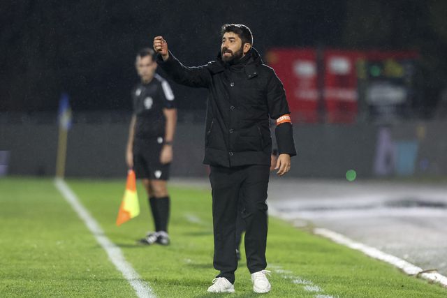 Luís Freire: «Pedimos o 3-0 à equipa, estamos frustrados»