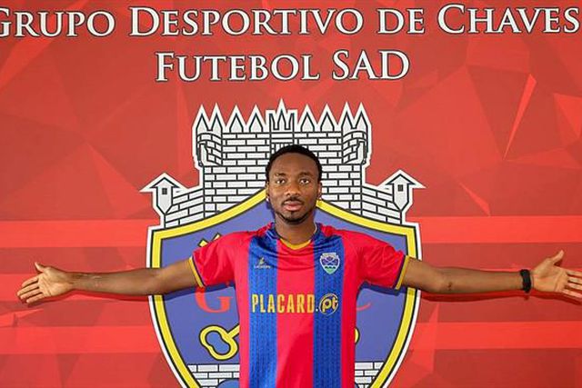 Destaques do Chaves: Kelechi a pregar no deserto