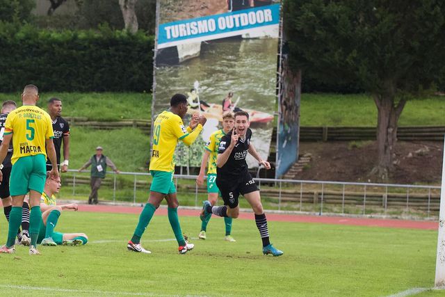 Mafra e Académico de Viseu empatam e continuam separados por 3 pontos (vídeos dos golos)