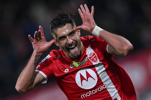 Dany Mota e Pedro Pereira dão a vitória ao Monza frente ao Génova