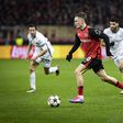 Liga dos Campeões: Grimaldo leva a melhor em duelo com Taremi