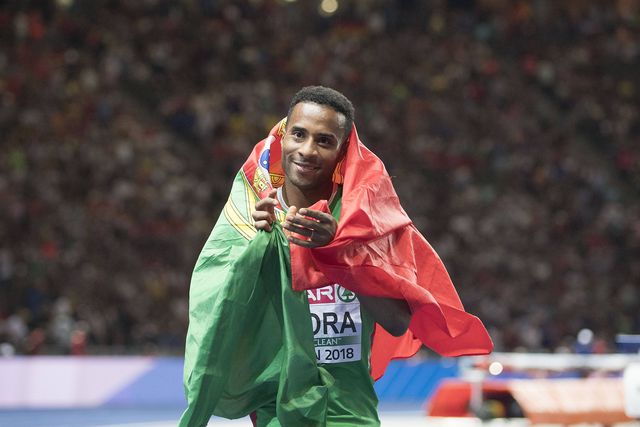 Nélson Évora nega ter abusado sexualmente da ex-namorada Ana Peleteiro