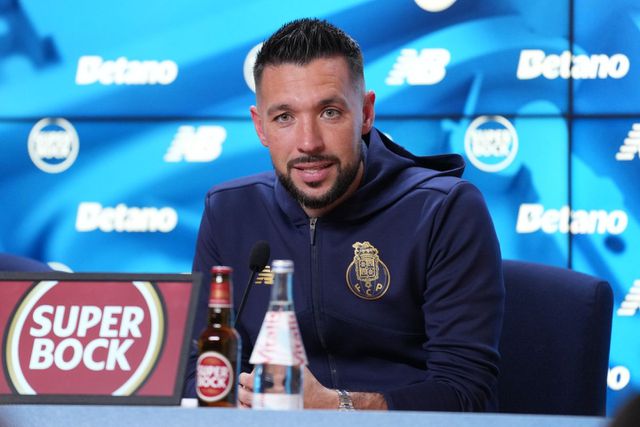 Francesco Farioli, treinador do FC Porto