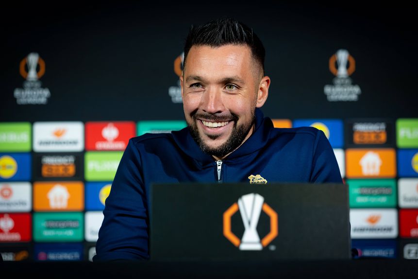 Francesco Farioli, treinador italiano de 36 anos do FC Porto - Foto: IMAGO