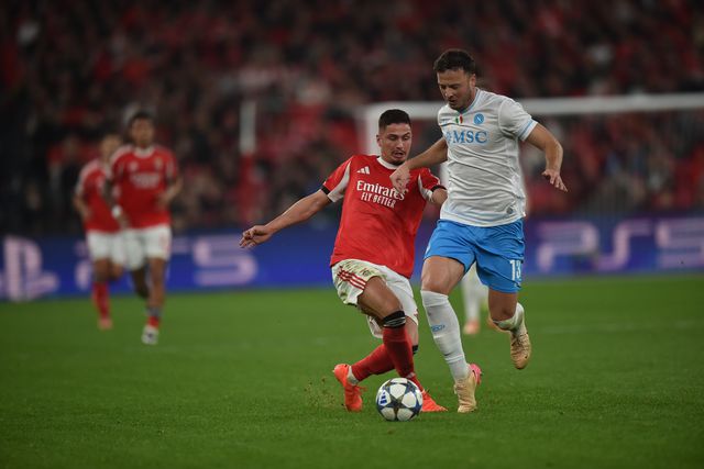 Ivanovic correu e lutou muito no ataque do Benfica - Foto: MIGUEL NUNES