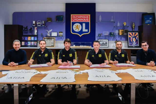 Lyon confirma Pierre Sage até ao final da época