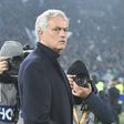 FOTO: a resposta da Lazio às críticas de José Mourinho ao VAR