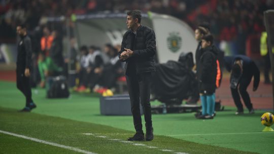 Bruno Lage comenta substituição de Schjelderup ao intervalo