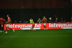 Schjelderup festeja golo apontado frente ao Sporting