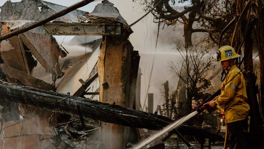 Equipas de Los Angeles vão fazer doação a vítimas dos incêndios