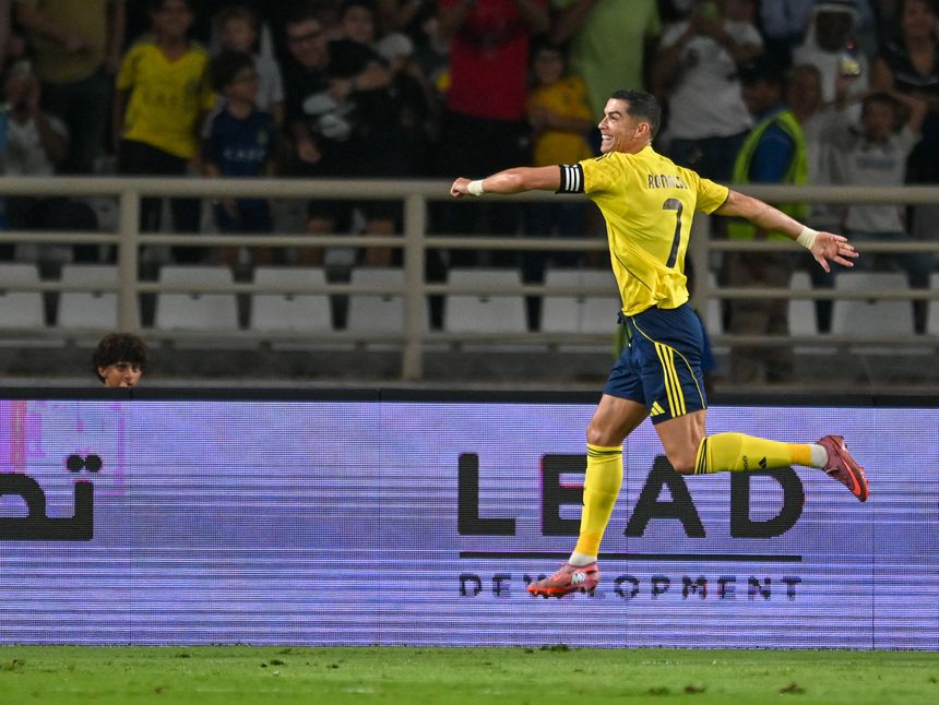 Al Nassr, de Cristiano Ronaldo, 2.º na liga saudita, joga em casa do líder Al Hilal - Foto: Imago
