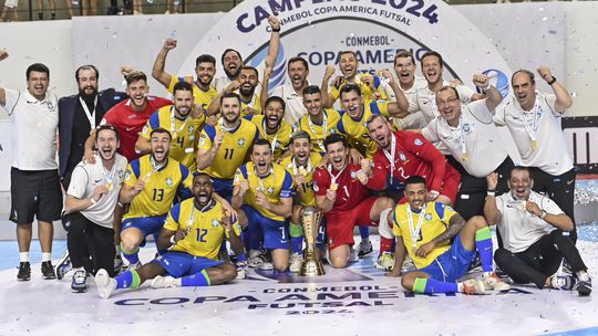 Brasil conquista Copa América com a ajuda de três benfiquistas