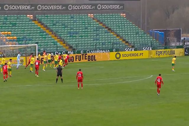 Viu? Marítimo marca de canto direto (vídeo)