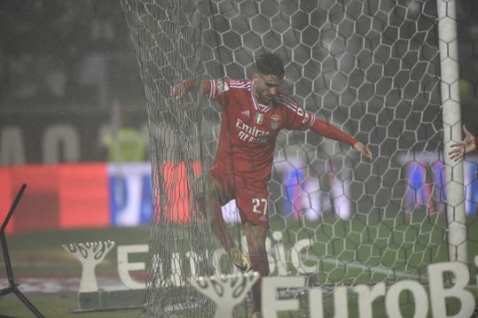 Vídeo: Rafa empata após assistência divinal de Di María