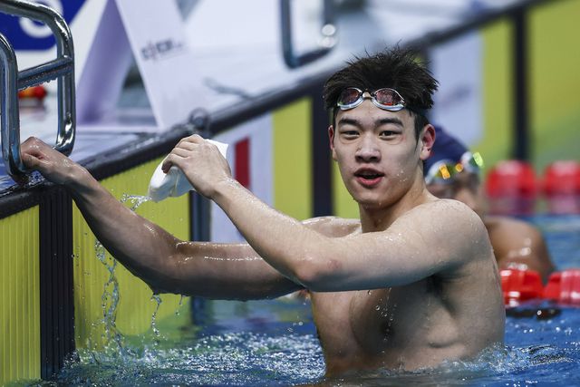 Chinês Pan derruba recorde do mundo dos 100 livres