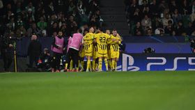 Sporting sofre derrota pesada frente ao Dortmund