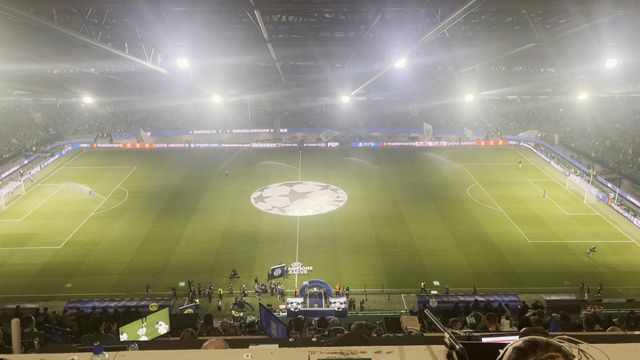 A 'Marcha do Sporting' canta-se em Alvalade antes do Sporting-Dortmund