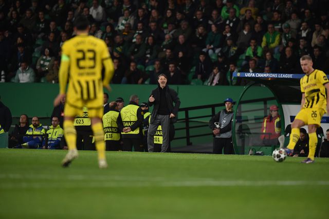 Niko Kovac a gritar para os seus jogadores