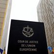 Imagem da entrada principal do Tribunal de Justiça da União Europeia (TJUE), que está sedeado na cidade do Luxemburgo