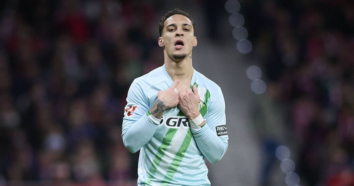 Antony tem jogado com dores: «Pellegrini sabe o sacrifício que estou a fazer»