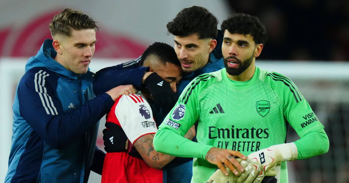 Duro golpe para Arteta: acabado de regressar, avançado volta a lesionar-se