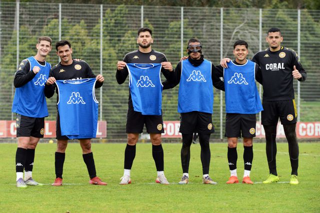 Treino do Nacional de preparação para o jogo com o FC Porto. -Foto: CD NACIONAL