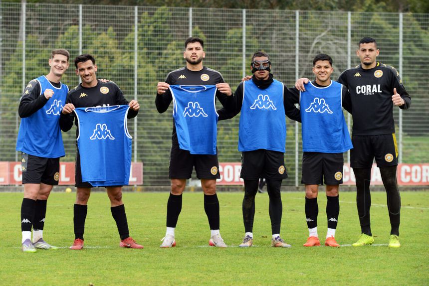 Treino do Nacional de preparação para o jogo com o FC Porto. -Foto: CD NACIONAL