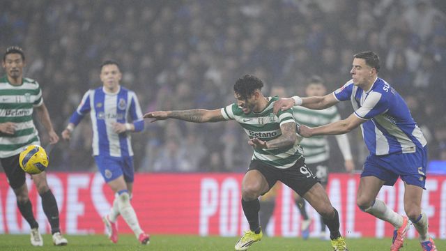 Sem Suárez a solução é Faye